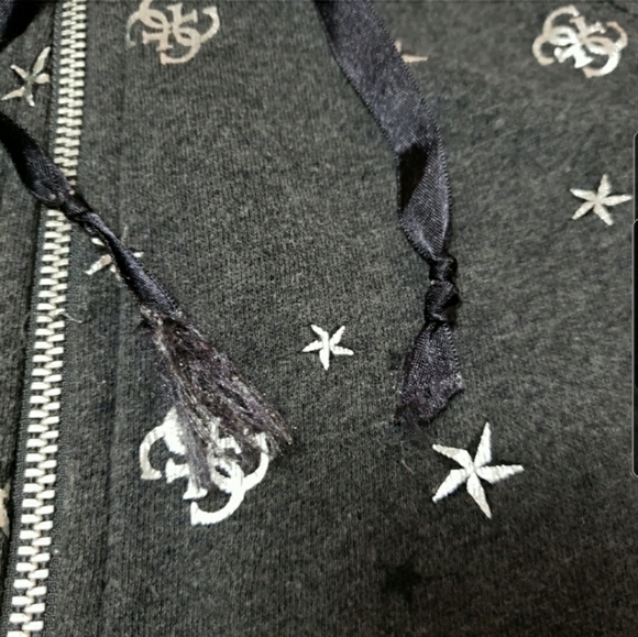 💫3/$30💫Guess Monogram Zip Hoodie - Picture 6 of 6